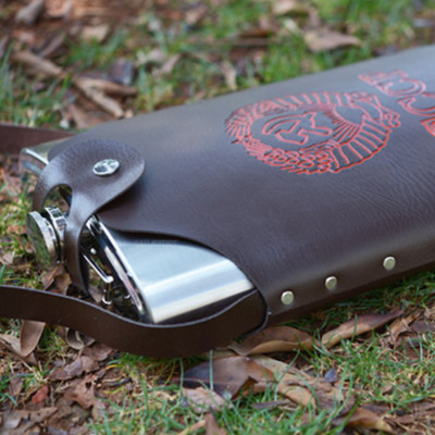 Bình Đựng Rượu INOX CCCP Cao Cấp 0,5L - 1L - 2L - 3,5L - 5L Tặng Bao Da