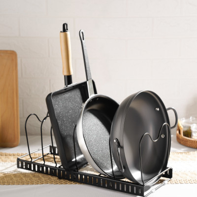 Kệ để nắp nồi, chảo,dụng cụ nhà bếp đa năng, có thể điều chỉnh độ dài. Phân phối bởi Cobi Home