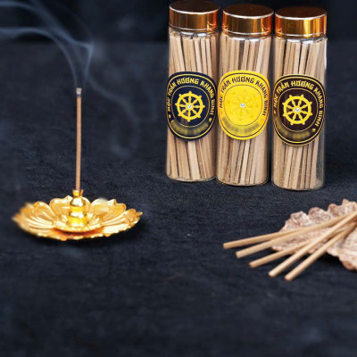 Khang Bình Combo 3 phân khúc Nhang thanh trầm hương dạng vuông dài 10cm ( 60 cây ) Trung - Cao cấp - Vip , trầm sạch tự nhiên Ít khói mùi thơm thanh ngọt dịu nhẹ