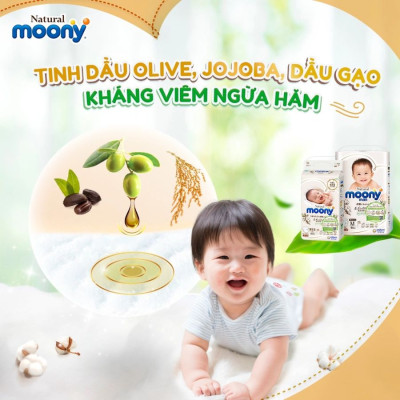 Tã Quần Cao Cấp Moony Nhật Bản bé gái L44 [Tặng 8 miếng Moony Natural cùng size]