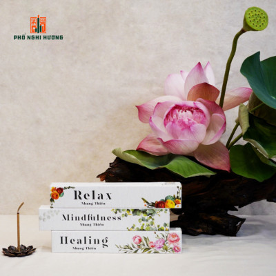 Nhang thiền Thư giãn Relax - Phổ Nghi Hương 20cm ngọt nhẹ, lành tính từ nguyên liệu thảo mộc tự nhiên phù hợp để thư giãn, thiền định và giúp bạn tập trung làm việc