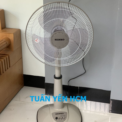 Quạt Điện Đứng Senko L1638 - Giao Màu Ngẫu Nhiên - Hàng Chính Hãng