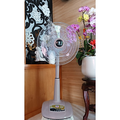 Quạt Lỡ USS -L03-Hàng chính hãng(Giao màu ngẫu nhiên)