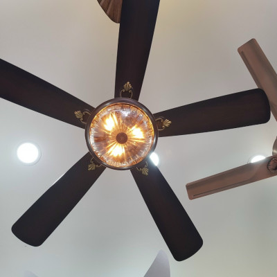 [GIÁ SIÊU SỐC][QUAT TRẦN TÂN CỔ ĐIỂN]