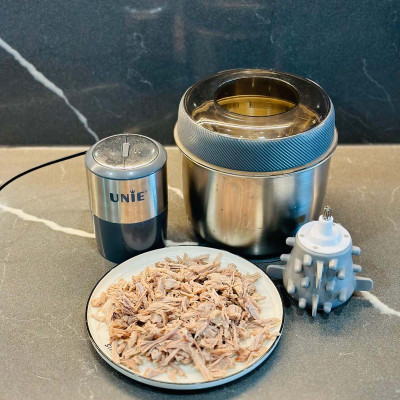 Máy Xay Thịt Cao Cấp Unie UE-226 (UE226)  , 2 Cối Inox, Có Lưỡi Bóc Hành Tỏi, Hàng Chính Hãng