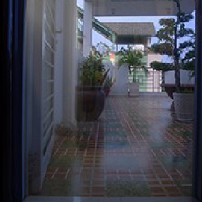 Dán kính phản quang xanh đen