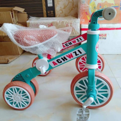 Xe Chòi Chân Kết Hợp Bàn Đạp Cho Bé Siêu Xinh Cho Bé - Hàng Khuyến Mãi Của Bobby