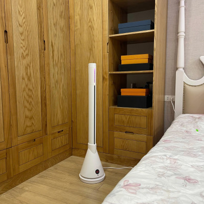 Quạt Làm Mát Và Sưởi Ấm ULTTY SKJ-CR018H, Chất Liệu Sưởi Gốm Ceramic Không Đốt Cháy Oxy, Không Khô Da, Tự Động Tắt Khi Quá Nhiệt - Màu Trắng - Hàng Chính Hãng