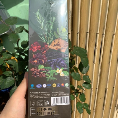 Tinh chất thảo mộc làm đen tóc MẸ KEN 200ml - thuốc nhuộm đen tóc