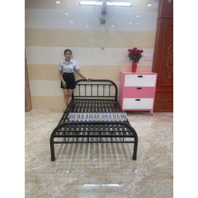 Giường sắt kiểu bo góc rẻ đẹp - 1m2x2m - (hình thật) - Nội Thất Bảo An