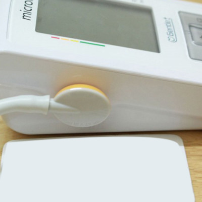 Máy Đo Huyết Áp Bắp Tay Microlife A3 Basic