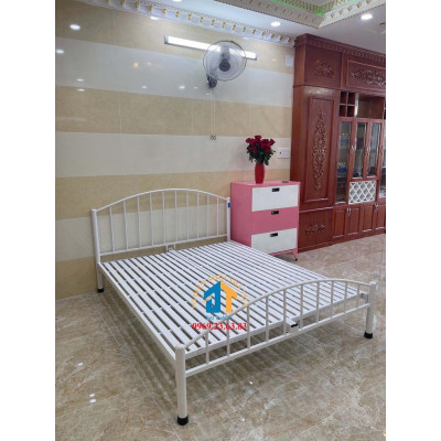 Giường sắt mỹ nghệ ĐẠI THÀNH 1m4x2m