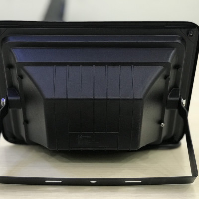 Đèn năng lượng mặt trời, đèn led năng lượng mặt trời, 100W 200W 300W, đặt ngoài trời có điều khiển từ xa.