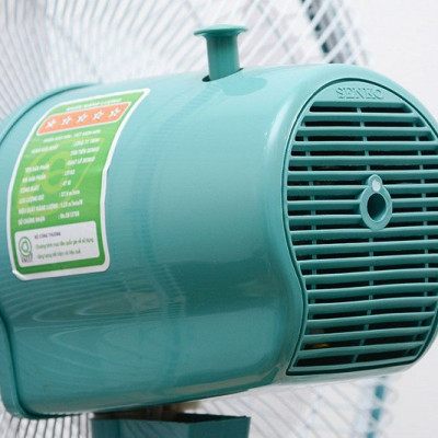Quạt lỡ 3 cánh 47W Senko LS1630 - Giao màu ngẫu nhiên - Hàng chính hãng