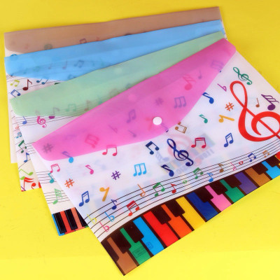 Bìa/Túi Hồ Sơ A4 Có Nút Gài – Họa Tiết Âm Nhạc, Chống Thấm