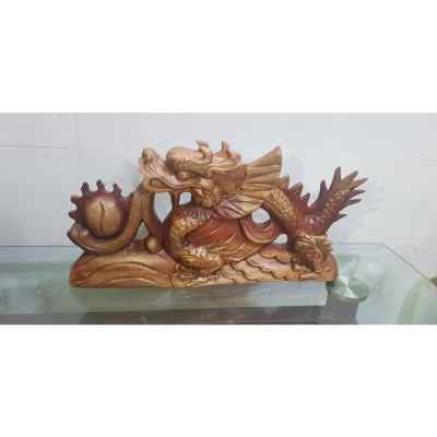 Tượng Gỗ Mỹ Nghệ Chạm Rồng lửa Gỗ Size Dài 50cm x Cao 22cm x dầy 6cm Anh Chị trưng bàn trang trí nhà cửa Màu Vàng đỏ nhẹ sáng đẹp ạ