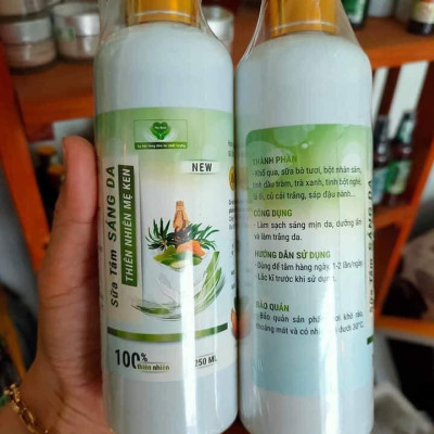 Sữa Tắm Sáng Da Thiên Nhiên Mẹ Ken 250ML - Dưỡng ẩm, trắng da, chống lão hoá, mờ thâm