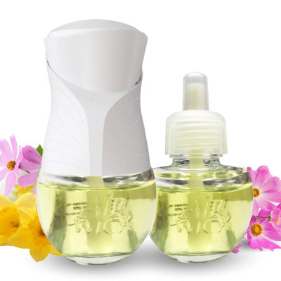 Bộ Tinh Dầu Cắm Điện Air Wick AWK3134 Flower Meadow & Spring Breeze 19ml (Hương hoa mùa xuân), sử dụng điện 220V