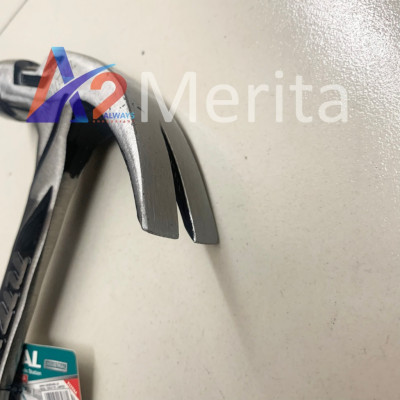 Búa nhổ đinh 450g Total THT7143166