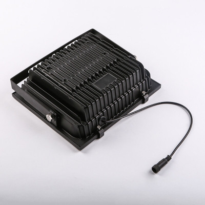 Đèn Pha Năng Lượng Mặt Trời 200w IP76 498 chip leds