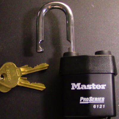 KHÓA CHỐNG CẮT MASTER 6121