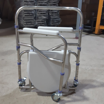 Ghế bô vệ sinh có bánh xe - Hàng Tiêu Chuẩn bệnh viện
