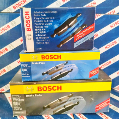 Bố Thắng Sau Toyota Sienna 3.3/3.5 (-2010) Previa (-2006) Alphard (-2008) - Bosch BP 1400