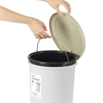 Thùng Rác Đạp Chân Mẫu Tròn Nhiều Cỡ Hiro Hàng Xuất Nhật - Chính Hãng ( Tặng kèm khăn lau pakasa) Giao màu ngẫu nhiên 