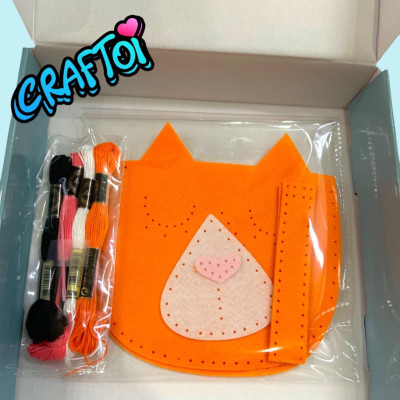 KIM NHỰA Bộ Thủ Công Trẻ Tự Làm Thú Bông 5+ CAT BAG Craftoi Felt Sewing toy prepunched holes plastic needle
