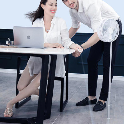 Quạt không dây gấp gọn CYKE P10 tự động xoay, có remote điều khiển, hẹn giờ và kiêm đèn ngủ, 5 cánh, hàng chính hãng