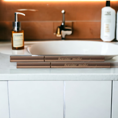 Bút Chì Kem Kẻ Mí  Mắt  Chống Trôi Nước Lõi Mịn Màu Nâu Tự Nhiên #01