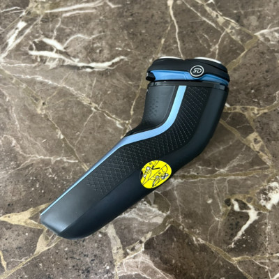 Máy cạo râu khô và ướt 5D Pivot & Flex Heads Philips Norelco S3212 Series 3000 - Hàng Nhập Khẩu