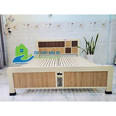 Giường sắt kiểu gỗ kích thước ngang 1M8 dài 2M – GS46 mẫu đơn giản, tiện dụng, dễ dàng tháo ráp di chuyển.