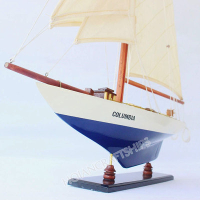 Mô hình thuyền buồm Columbia (trắng - xanh dương)