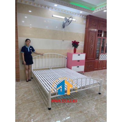 Giường sắt 1m4x2m mỹ nghệ Đại Thành
