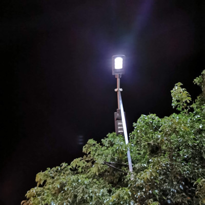 Đèn Đường Năng lượng mặt trời liền thể 90W (Solar Street Fight)