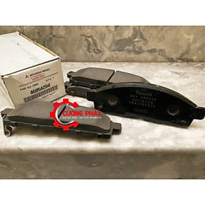 Má phanh trước Mitsubishi Triton, Pajero Sport 2009-2018 mã 4605A284 4605A930