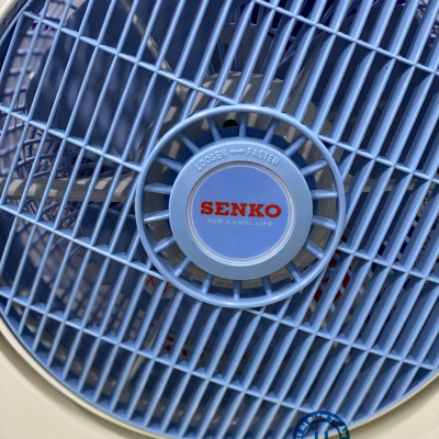 Quạt Bàn Đảo 3 Tấc Senko BD1010 - Màu Ngẫu Nhiên - Hàng chính hãng