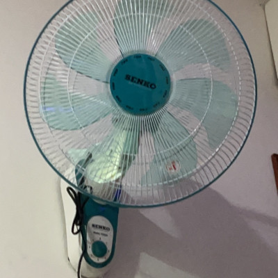 Quạt treo 2 dây mẫu mới F23 Senko TC1620 - Màu ngẫu nhiên - Hàng chính hãng