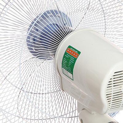 Quạt treo tường 2 dây SENKO TC1626 - Hàng Chính Hãng