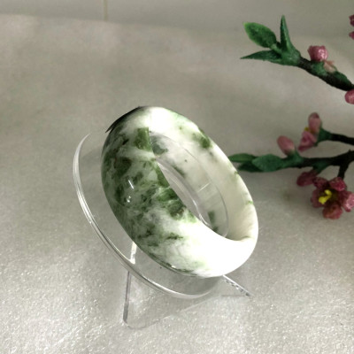 Vòng tay đá cẩm thạch xanh ngọc tự nhiên 100% cho người mệnh Hỏa và Mộc