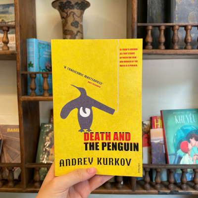 Sách - Death and the Penguin by Andrey Kurkov/ Tiểu thuyết tiếng Anh/ Fiction/ English