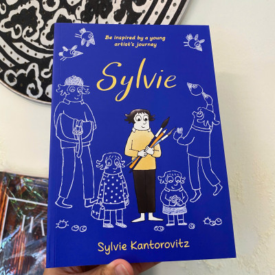 Sách - Sylvie: A Graphic Memoir by Sylvie Kantorovitz - Graphic Novels in English