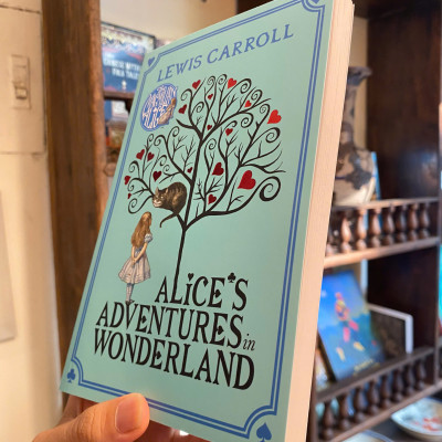 Sách - Alice