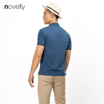 Áo thun Polo trơn màu xanh ve chai in họa tiết ngực NOVELTY 191164N