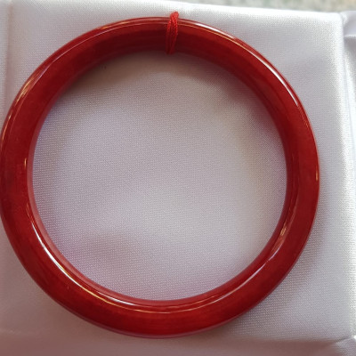 Vòng Cẩm Thạch đỏ đẹp đậm đều bóng xinh quá ni 54mm x cọng 7mm Vòng  chuẩn hợp nữ mạng hỏa mạng thổ 53kg- 60kg đeo đẹp tay may mắn tốt sức khỏe công việc rực rỡ tài lộc ạ Món quà tặng ý nghĩa dành cho Mẹ chính mình & người thân ạ