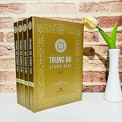 Sách - Trung Bộ Giảng Giải (Bộ 4 Cuốn)