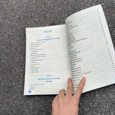 Bài Tập Trắc Nghiệm Và Đề Tự Kiểm Tra Toán 4 ( Tái Bản ) - Bản Quyền