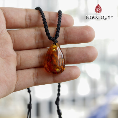 Mặt dây chuyền giọt nước hổ phách  27x18mm - Ngọc Quý