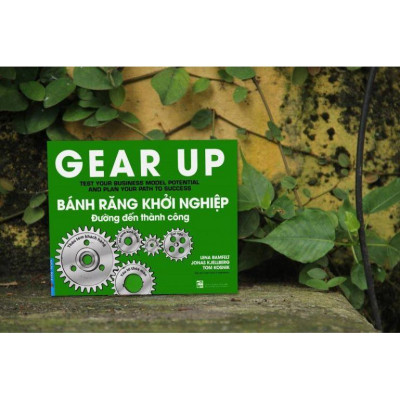 Sách Bánh răng khởi nghiệp FirstNews